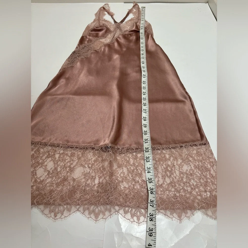 Victorias Secret adjustable trim depending